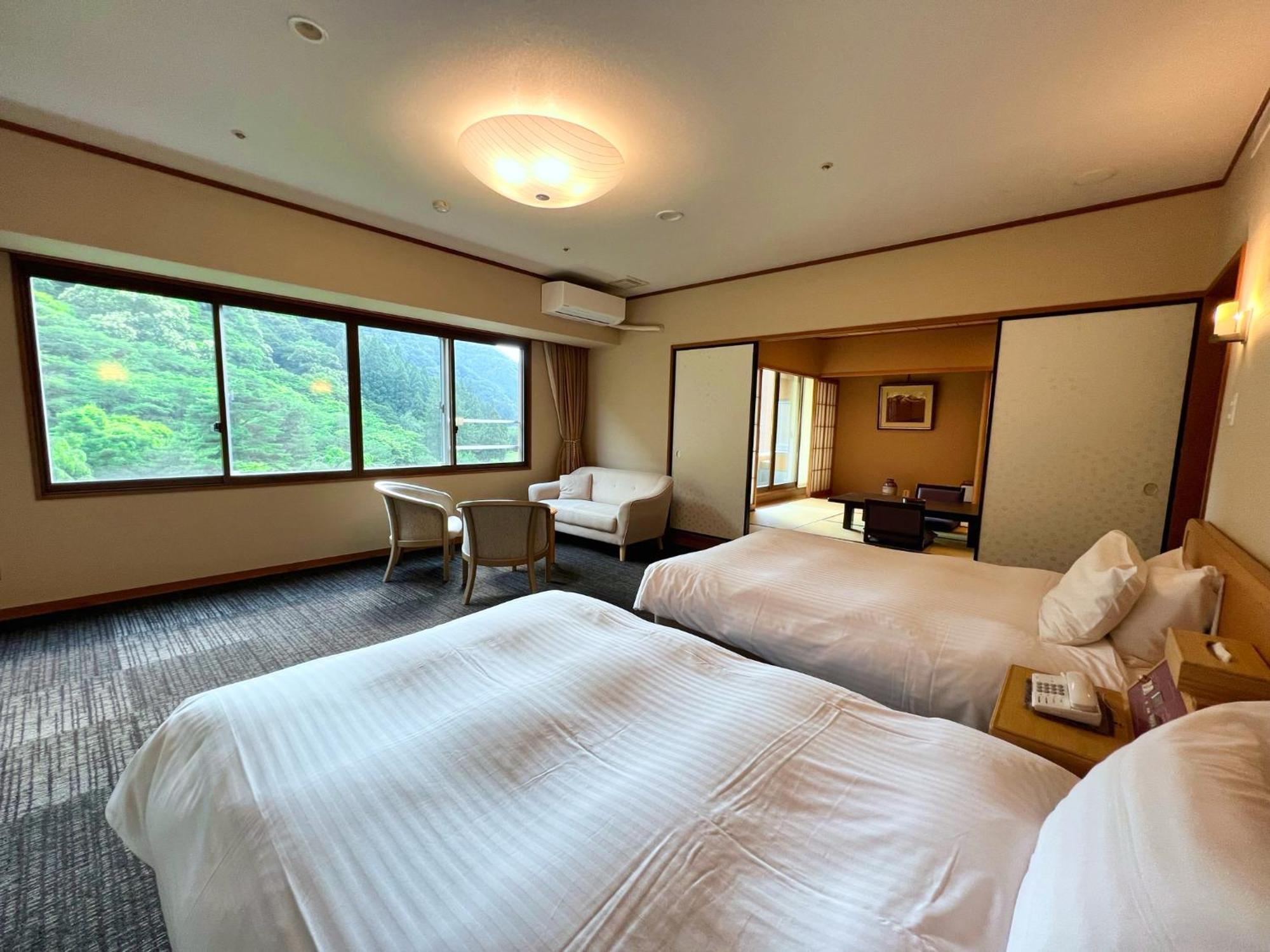 Kazuno Yuze Hotel מראה חיצוני תמונה